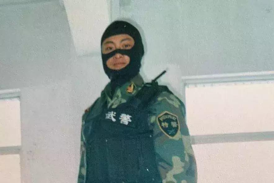 致敬每一位奋斗的老兵,致敬各个战场的每一位战友