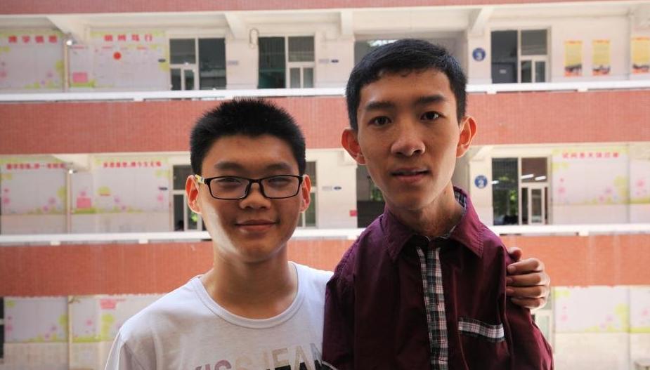 无臂少年彭超个人资料,无臂男孩彭超现状