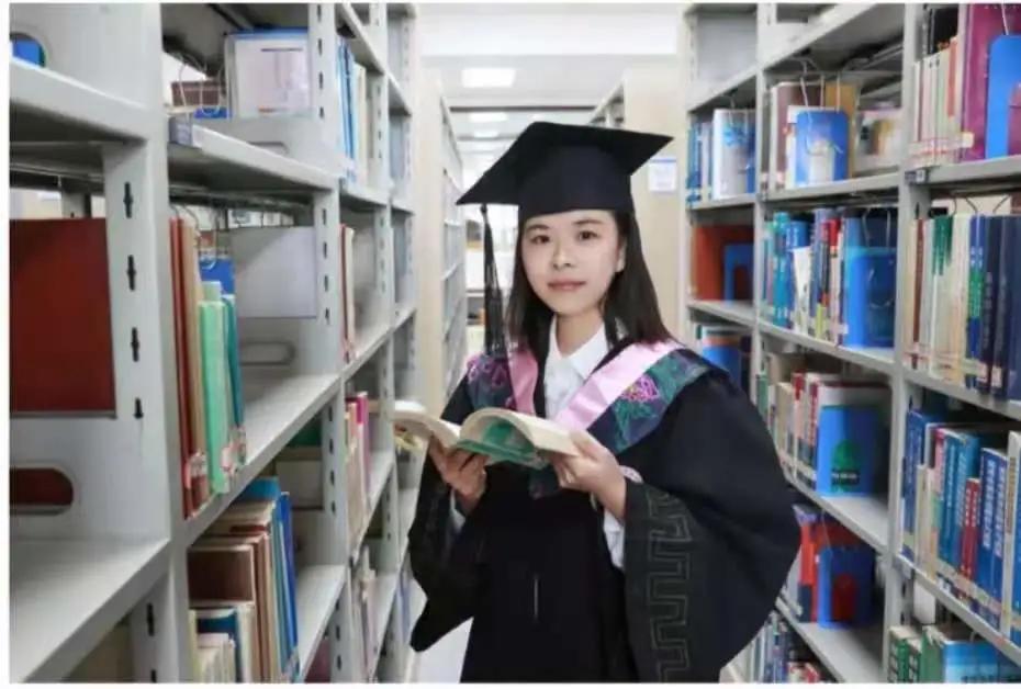 四年后，这条版面留给你们@全体高考生