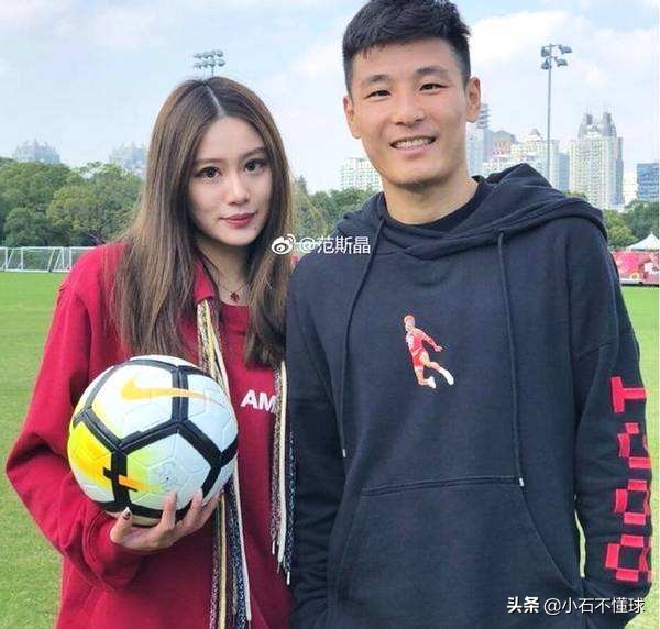 范斯晶：父亲是足球名宿，男友是江苏富二代，曾和继母组成姐妹花