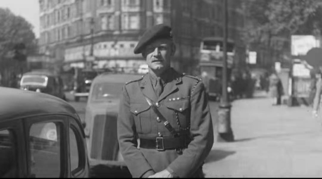 二战英国首相丘吉尔有多疯狂,丘吉尔带领英国在二战中获胜