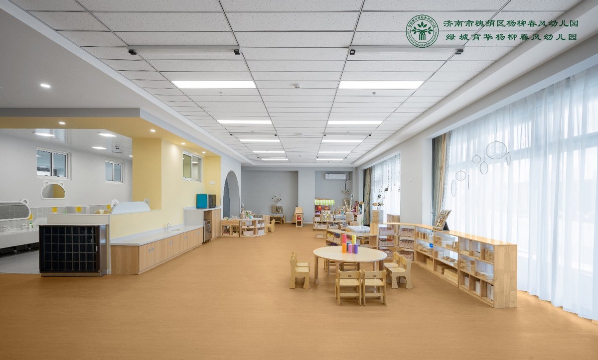 杨柳春风幼师,杨柳春风育华学校