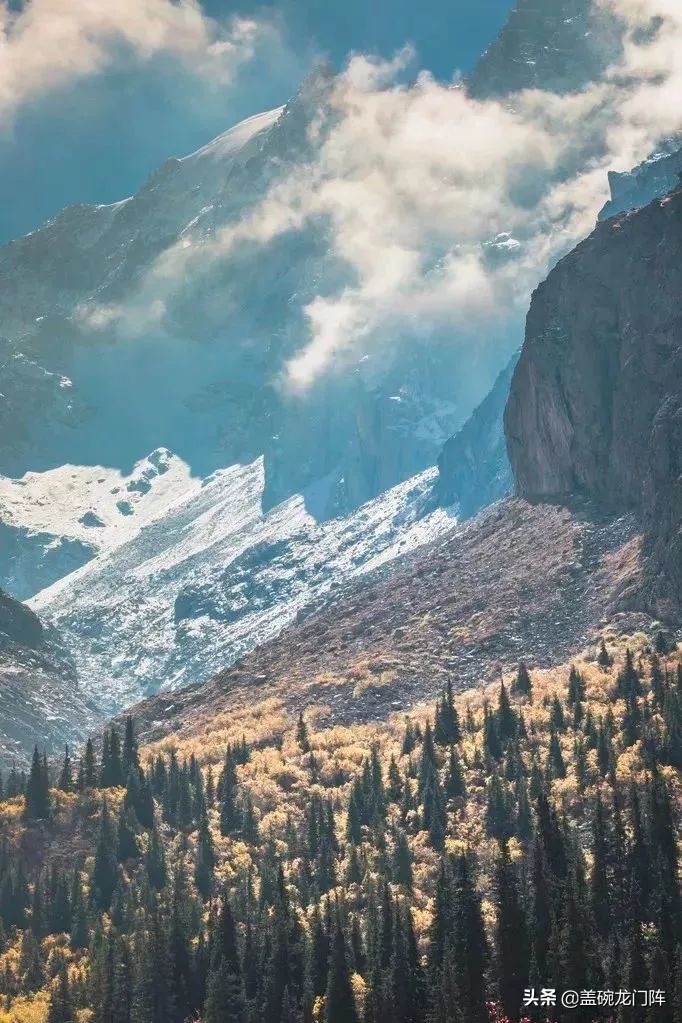 *疆新**往西，这片神奇的处女地，去一次相当环游大半个世界！