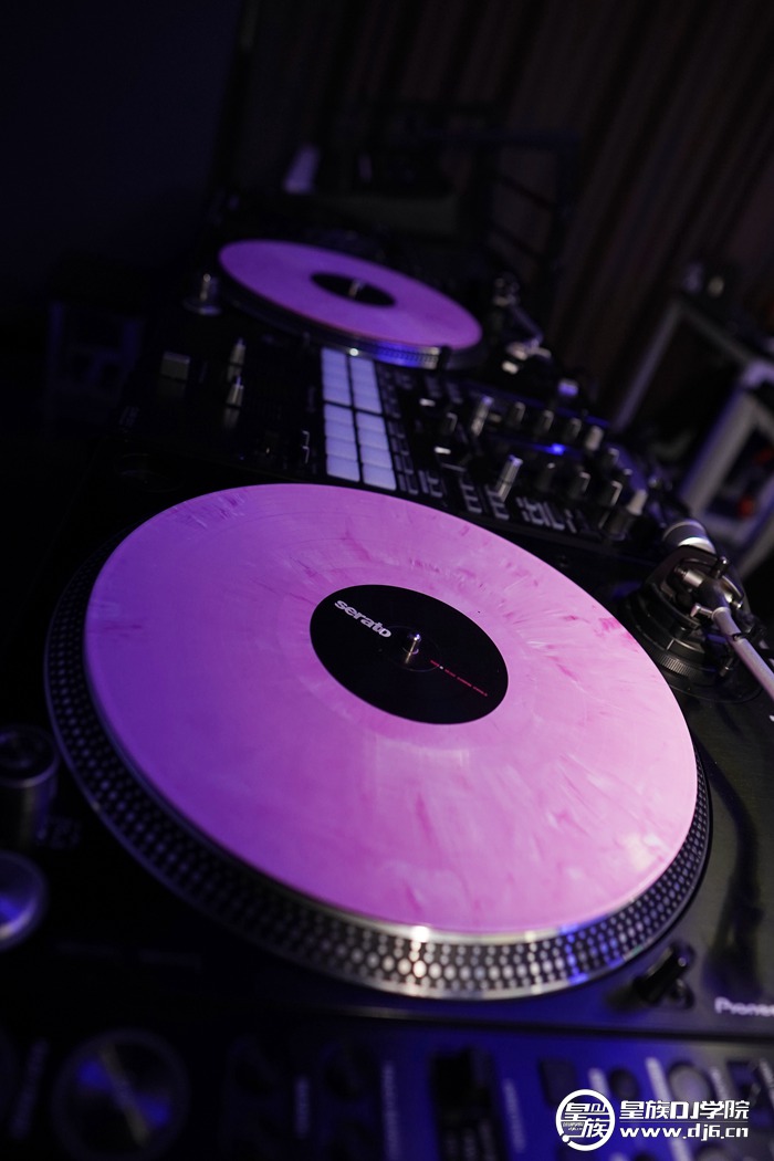 酒吧学打碟都匀,酒吧学打碟多少钱一个月