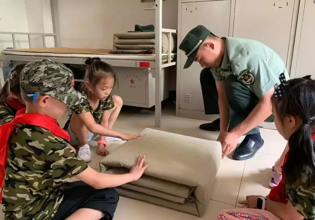 【我和我的祖国】团区委等部门举办“小兵访军营”红色基因传承夏令营活动