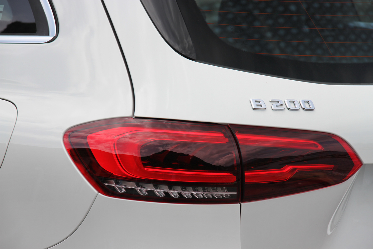 Mercedes-BenzB200试驾报导,它不只是一辆“买菜车”