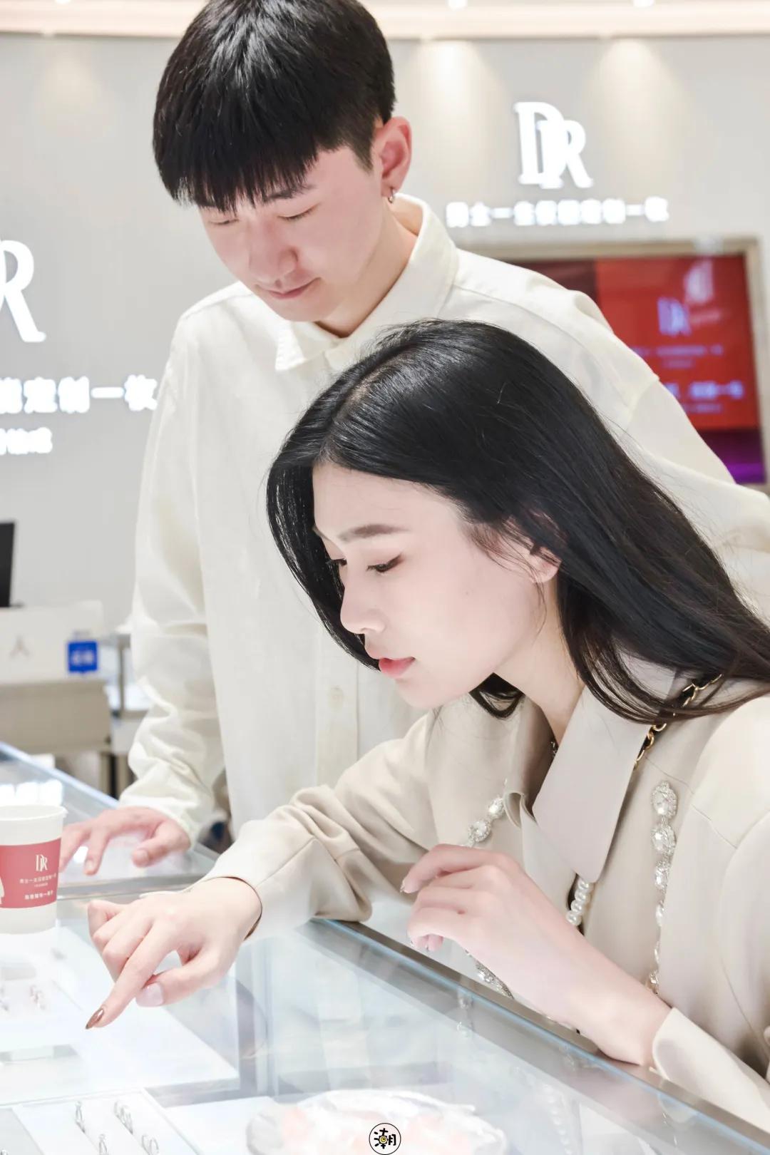 郑州dr钻戒实体店地址有哪些,dr钻戒郑州实体店在哪里