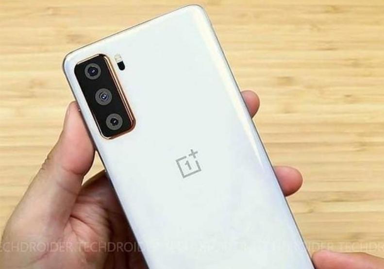 一加又有新品吗,一加nord2对比一加9pro