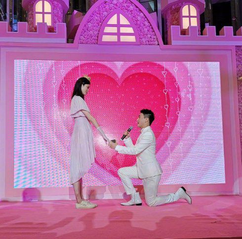 奚梦瑶何猷君求婚戒指,奚梦瑶何猷君求婚戒指盒