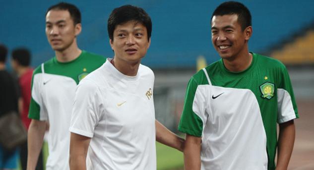 徐亮哪场比赛进球后被排挤,揭秘徐亮回忆录国家队荣誉与心酸