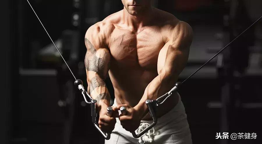 五个简单动作让胸部丰满挺拔,美背扩胸动作