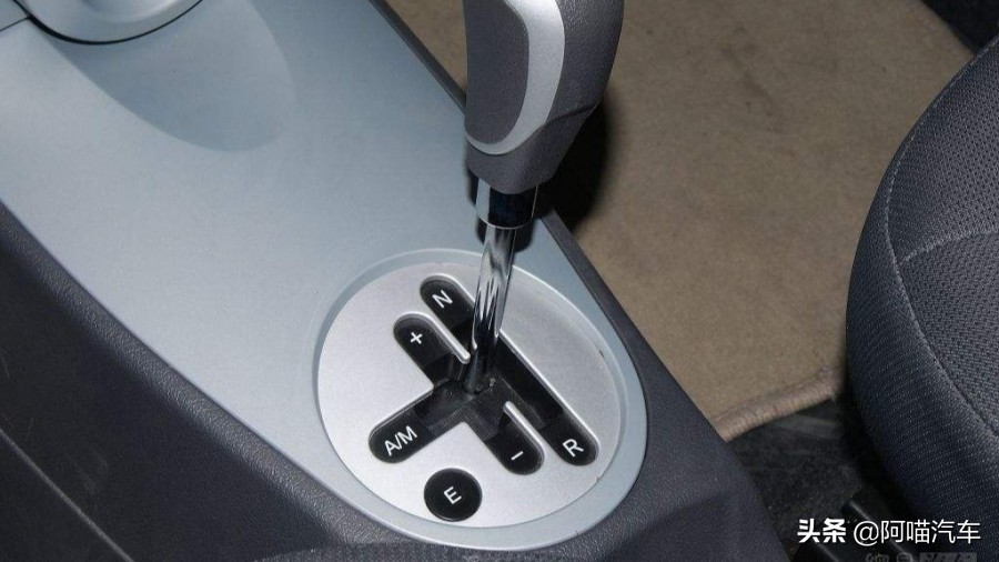 买车选自动挡好还是手动挡,买车选自动还是手动比较好