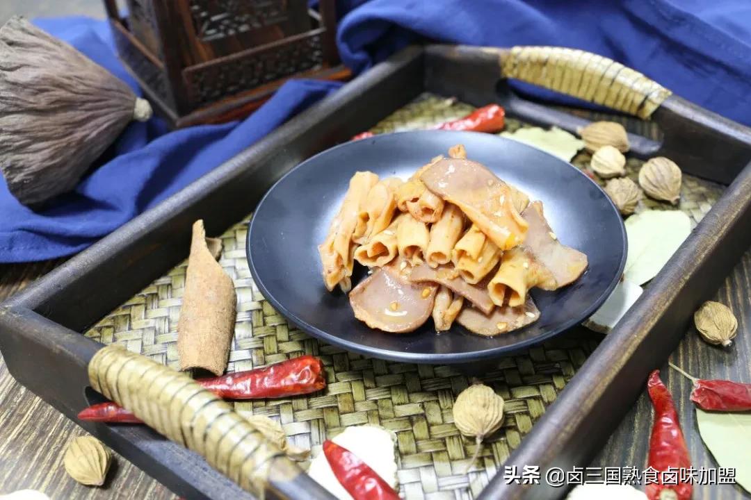 卤三国集团本源卤味,卤三国本源卤味店