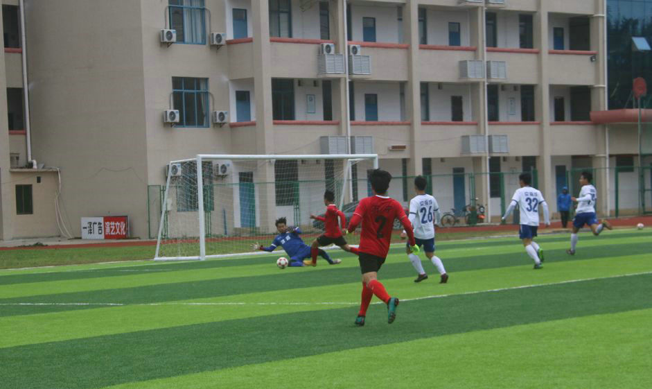 海南队3:2战胜上海队,海南足球赛程表最新