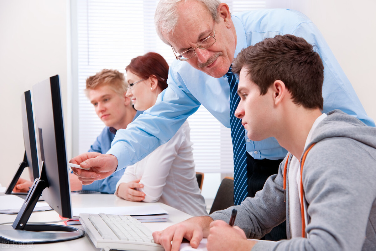 四川省委党校在职研究生复习资料,在职研究生需要找机构报名吗