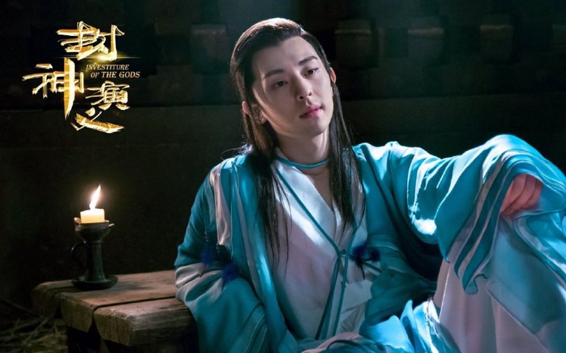 浓眉大眼虎气十足的男演员,五官端正浓眉大眼的男明星