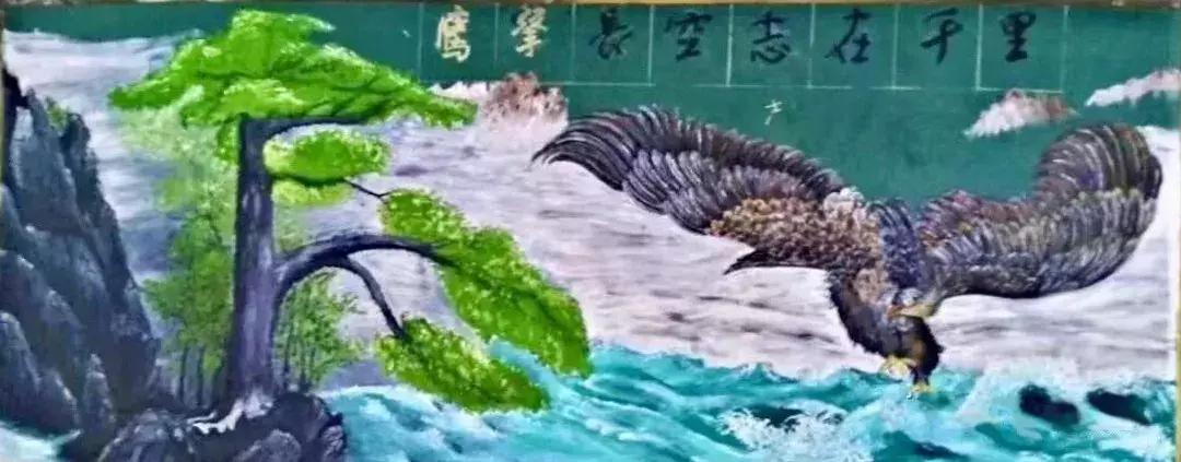 43岁保洁阿姨徒手画3d黑板报,保洁阿姨黑板画
