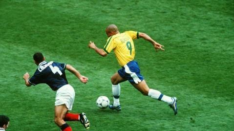 1998年世界杯最精彩的一球,1998年世界杯决赛法国vs巴西比分