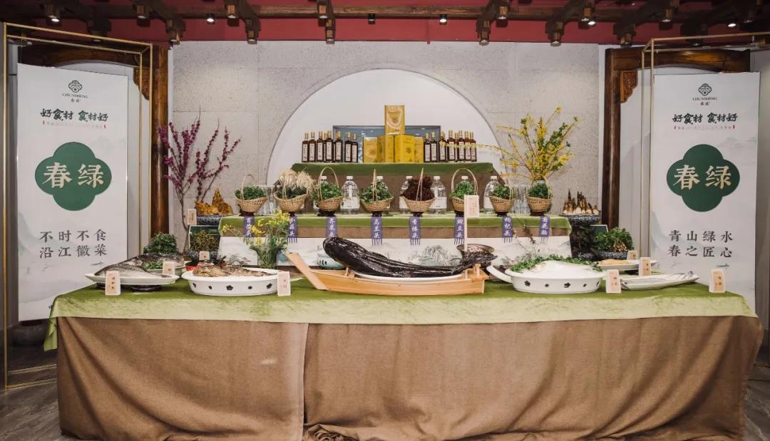 春盛王泽春：“红烧荷花鳖”和“鱼头泡饭”都是叫得响的消费品类