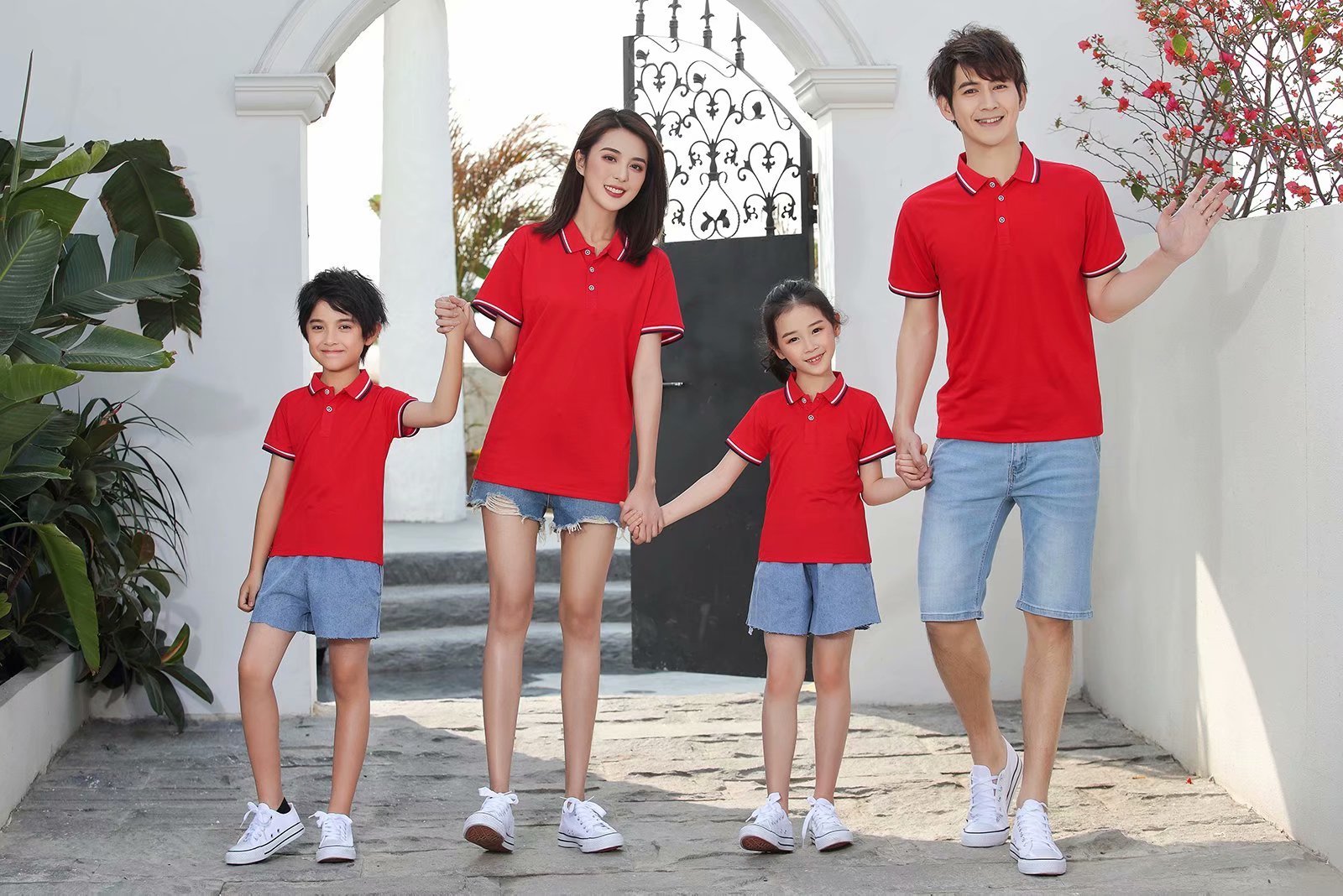 程蔚服饰团体服定制教您定制一件用于传播的广告衫