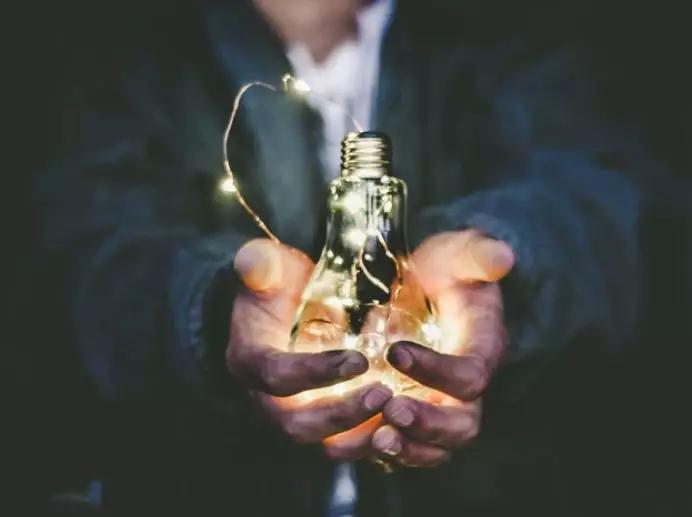 日薪1万“春运客服鼓励师”正式上岗携程持续贯彻客户服务战略