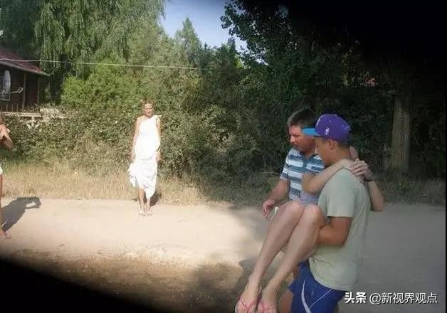 神奇的视觉错位图30张,神奇的错位照片