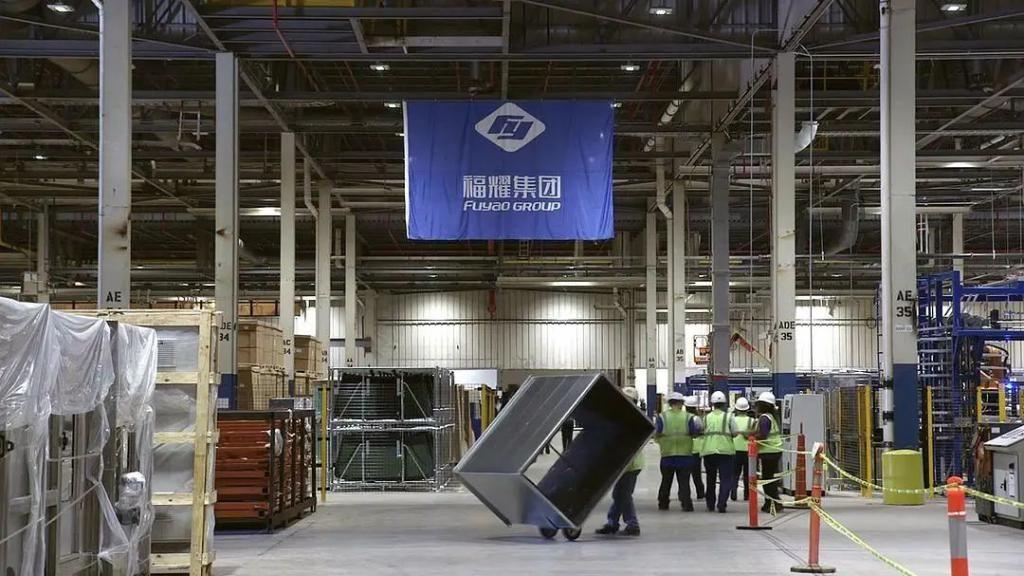 曹德旺从放牛娃到最牛慈善家,曹德旺什么时间捐100亿建大学