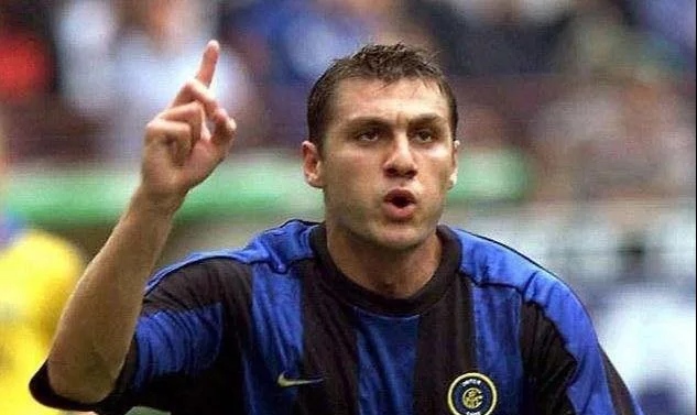 足坛前十中锋,足坛最佳中锋排名前十