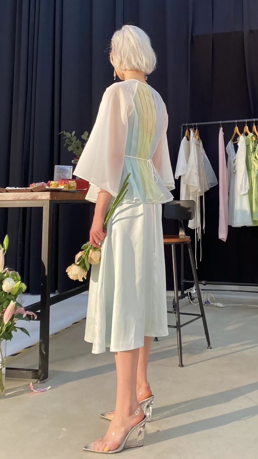 兰公子变身“巧手神探”百乐门老板娘|纸上刺绣,别具匠心