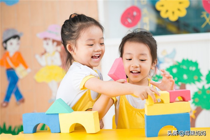 孩子“偷”爸妈钱买零食，比揍一顿效果更好的3个方法，您知道吗