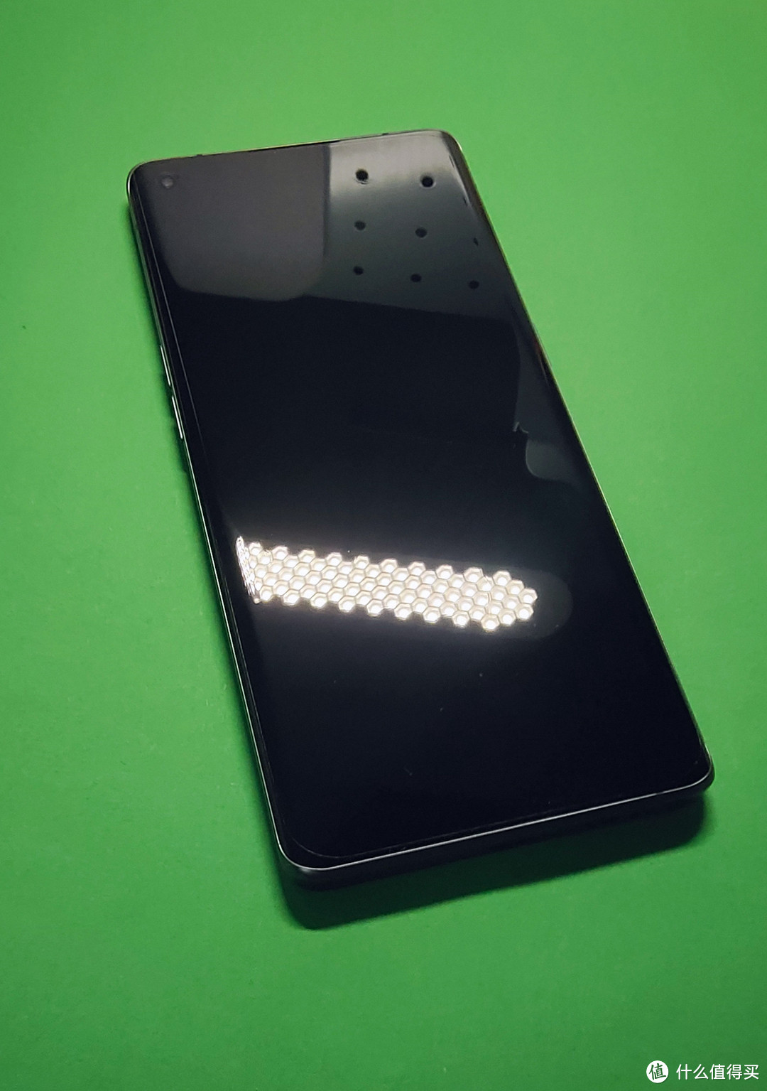 屏幕表现出色，老婆的美颜神机，realme真我GT大师探索版开箱