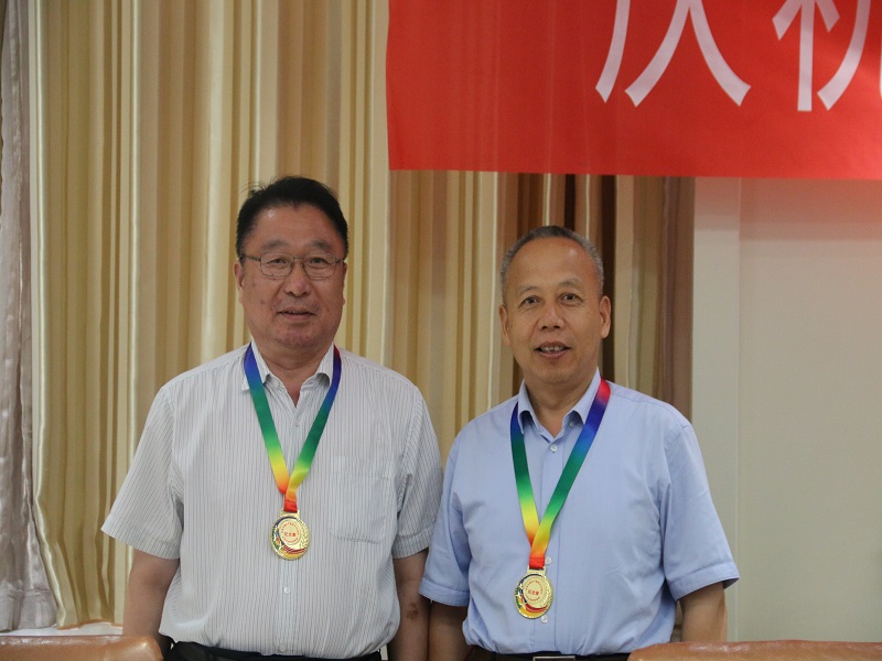 百年辉煌路整装再启航：正信集团举办庆祝建*党**100周年*党**员座谈会