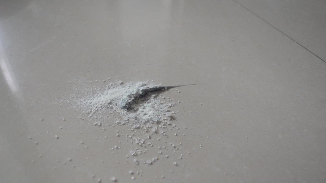 瓷砖被沙子磨出很多划痕如何补救,瓷砖有划痕怎么能100%的清除掉