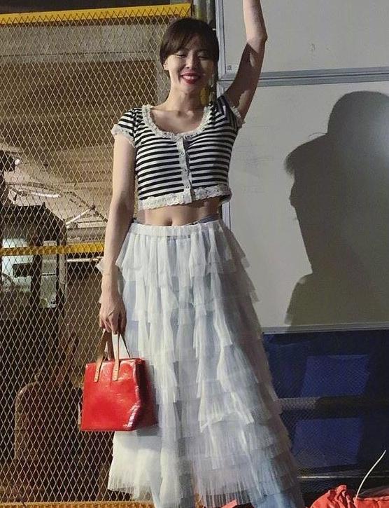 泫雅风卫衣推荐,泫雅风衣服穿搭技巧卫衣女