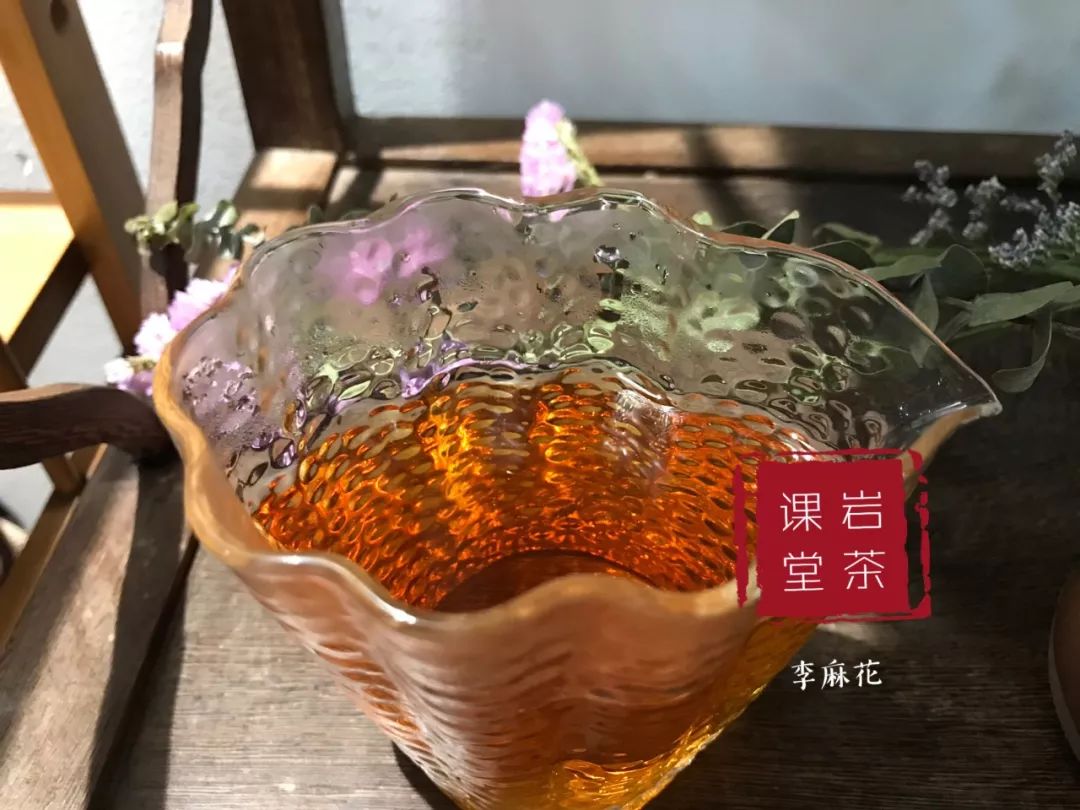 武夷岩茶大红袍水仙肉桂的区别,武夷岩茶水仙肉桂大红袍的区别