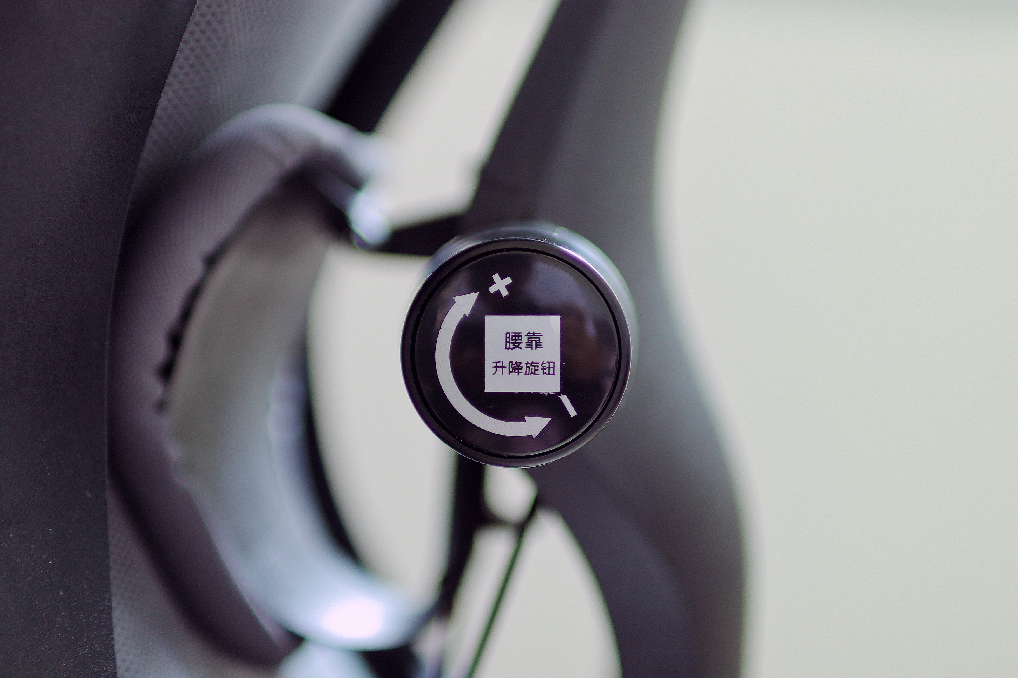 西昊人体工学椅基础款,西昊v1办公椅