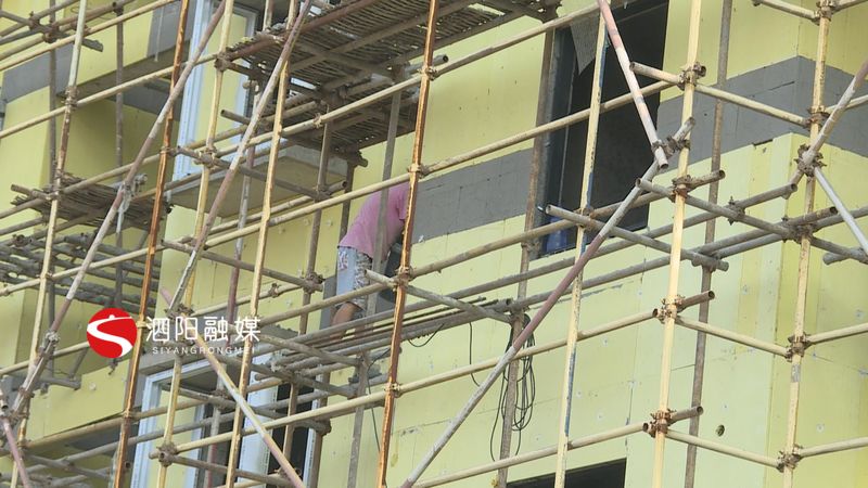 强化责任担当抓实三农工作,抓实基层党建凝聚发展合力