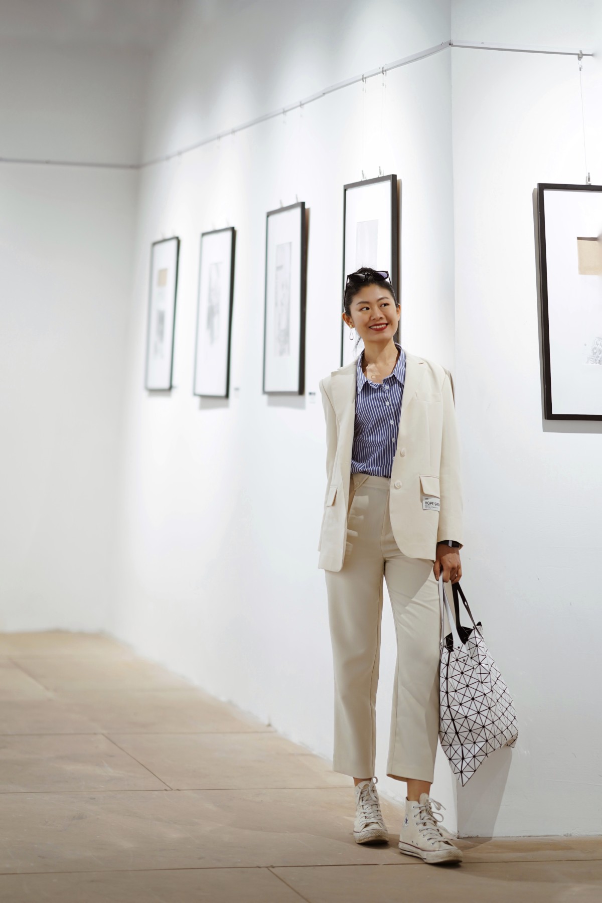 立春之后的时髦实用之选：小西装、风衣和连衣裙