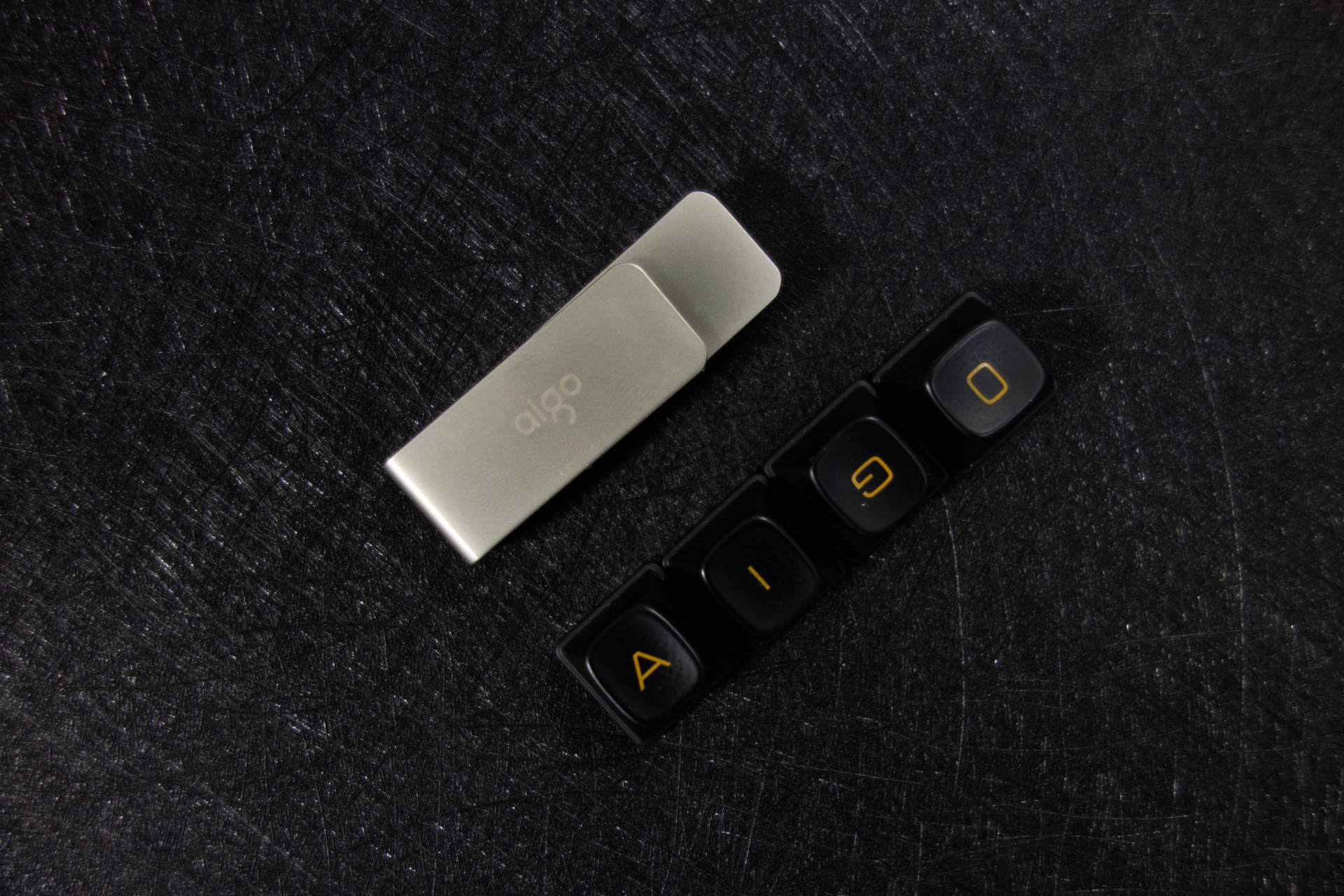 爱国者u397固态u盘测评,aigo爱国者u盘u395