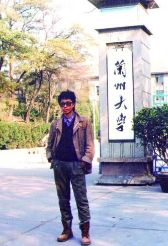 疯狂英语李阳事件完整版,疯狂英语李阳生平