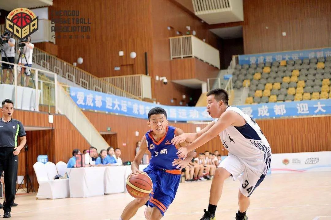 这一盘,市运会2金1银!玉林中学“硬核”篮球队,拿奖拿得手软