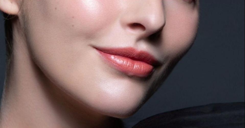 简单又高级的无眼影妆,ol妆容制作教程