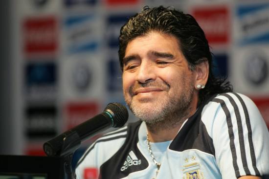 马拉多纳世界杯力挽狂澜,马拉多纳世界杯鼓舞球员