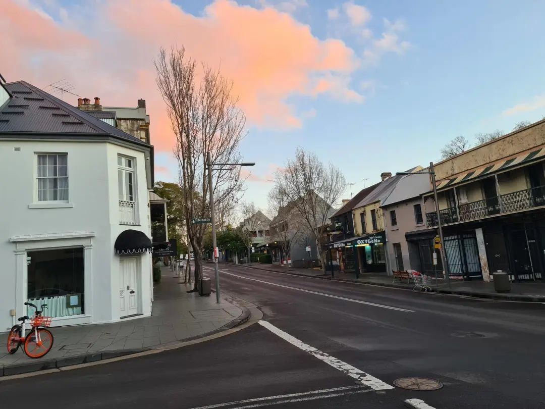 去香港留学有什么好处与坏处,去澳大利亚留学的利弊有哪些