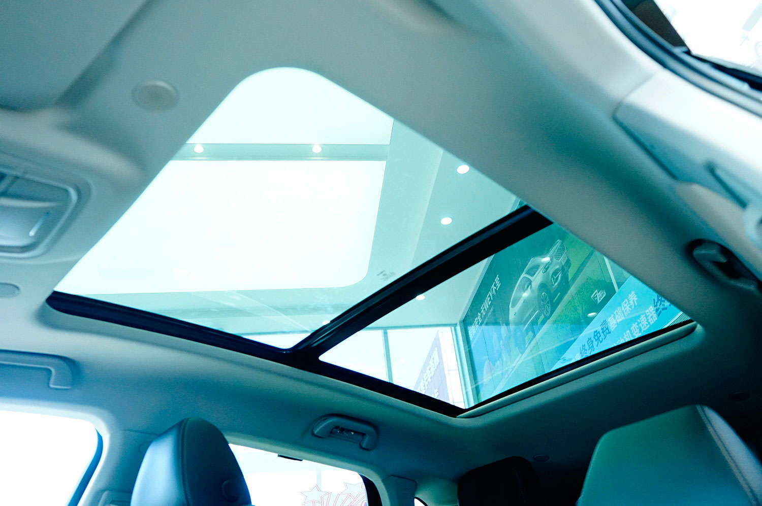 wey摩卡燃油版沉浸式体验,wey摩卡试驾体验抢先看