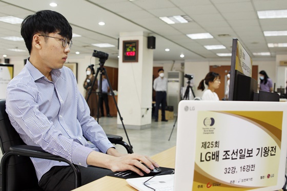 lg杯4强最新消息,lg杯最新战况申真谞