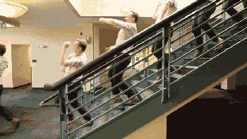 膝盖内侧疼是怎么回事锻炼方法,脚踝膝盖不好适合的锻炼方法