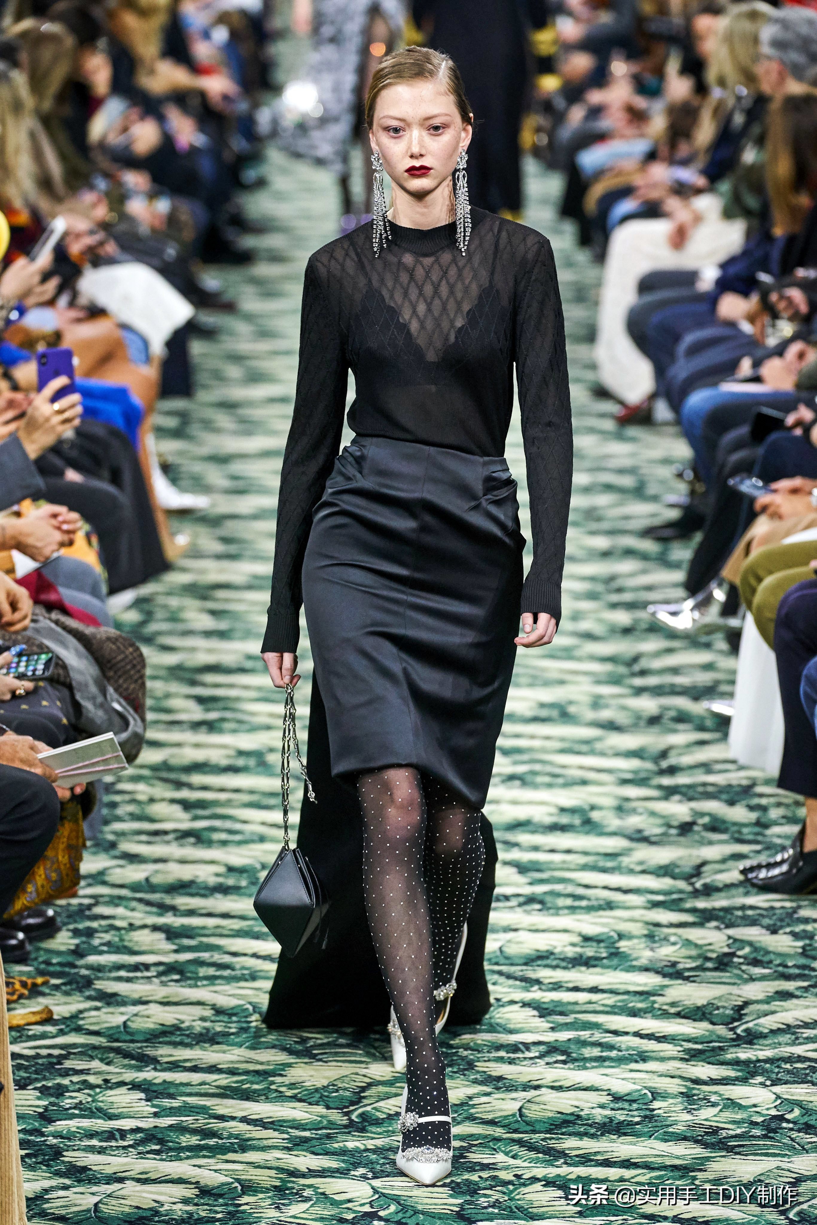 pacorabanne2021春夏系列金属长裙,pacorabanne亮片上衣