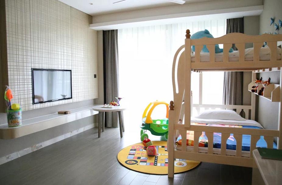 三亚大东海旅游酒店推荐,三亚大东海最近的沙滩酒店