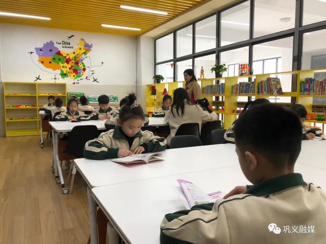 孩子放学没时间接要放弃工作吗,小孩放学没时间接有什么办法